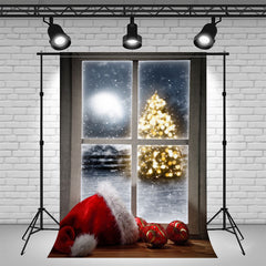 Layoris Window Christmas Hat Holiday Backdrop