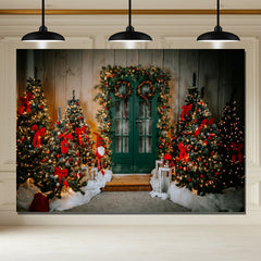 Layoris Green Door Christmas Tree Holiday Backdrop