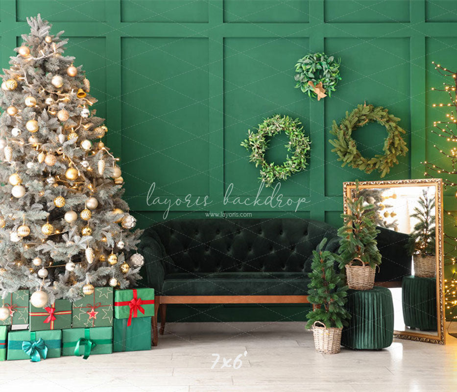 Green Wall Garland Sofa Christmas Backdrop - Layoris