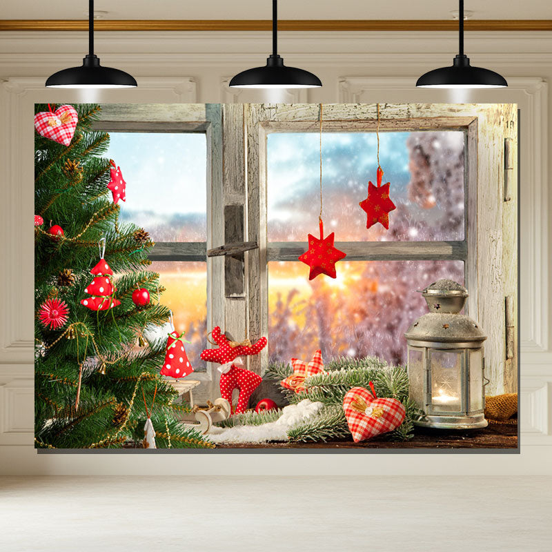 Layoris White Wooden Window With Red Star Christmas Backdrop