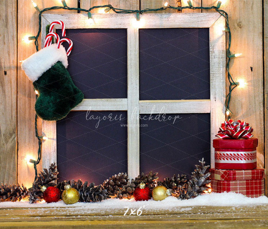 Wooden Window Sock Light String Christmas Backdrop - Layoris