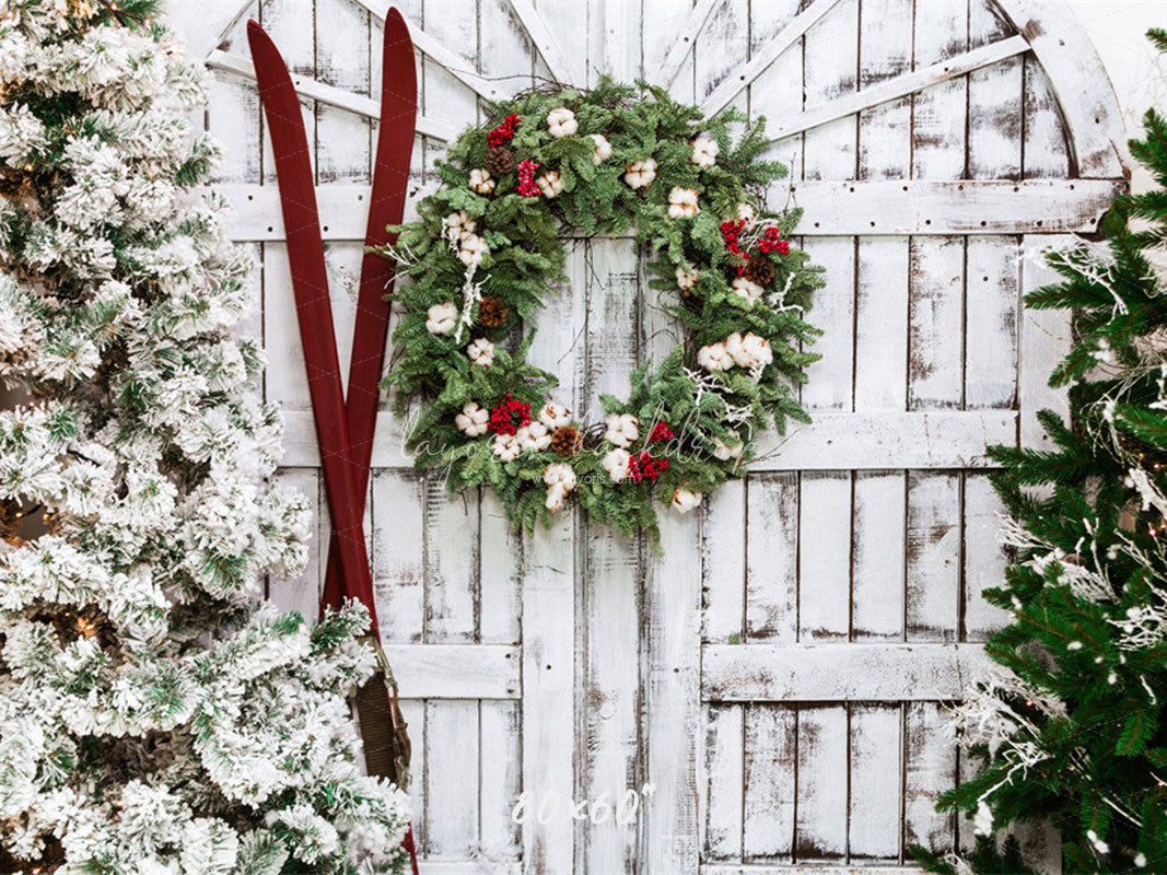 White Wooden Door Wreath Christmas Backdrop - Layoris