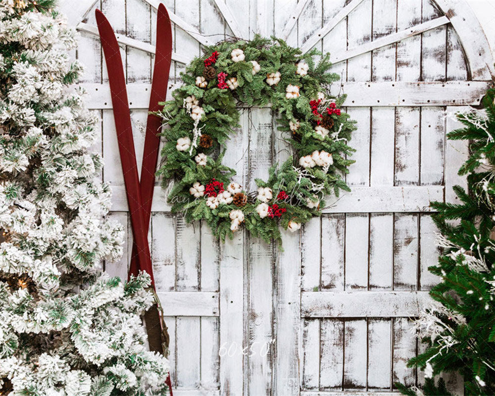 White Wooden Door Wreath Christmas Backdrop - Layoris