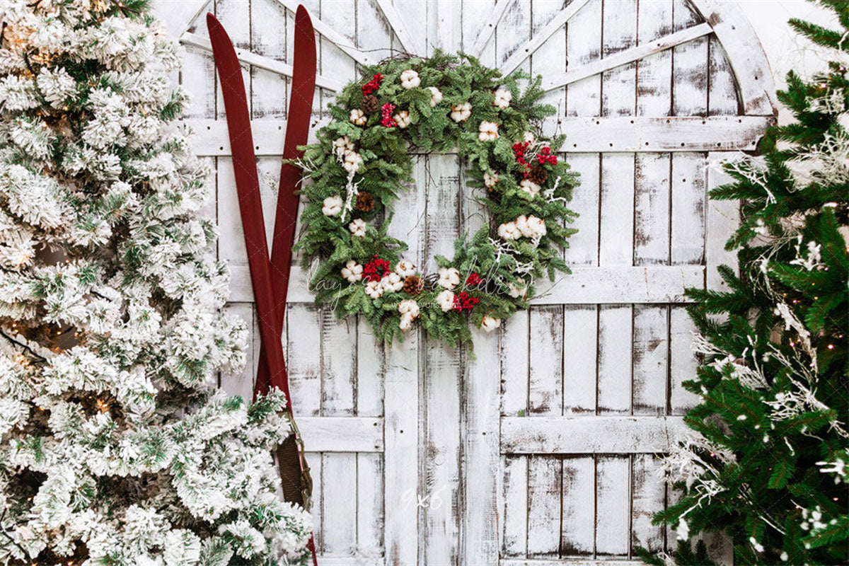 White Wooden Door Wreath Christmas Backdrop - Layoris