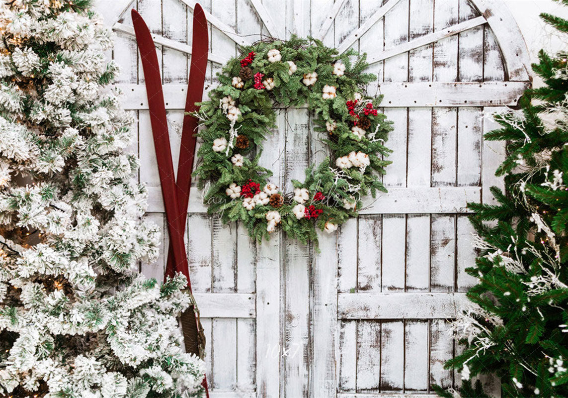 White Wooden Door Wreath Christmas Backdrop - Layoris