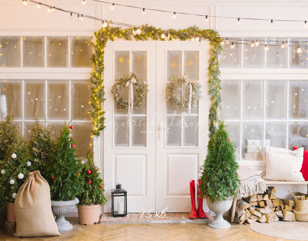 White Door And Window Wreath Christmas Backdrop - Layoris