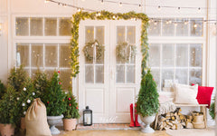 White Door And Window Wreath Christmas Backdrop - Layoris