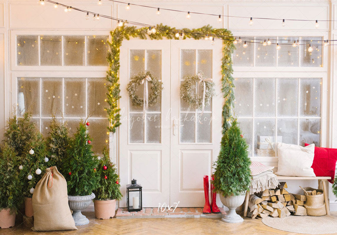 White Door And Window Wreath Christmas Backdrop - Layoris