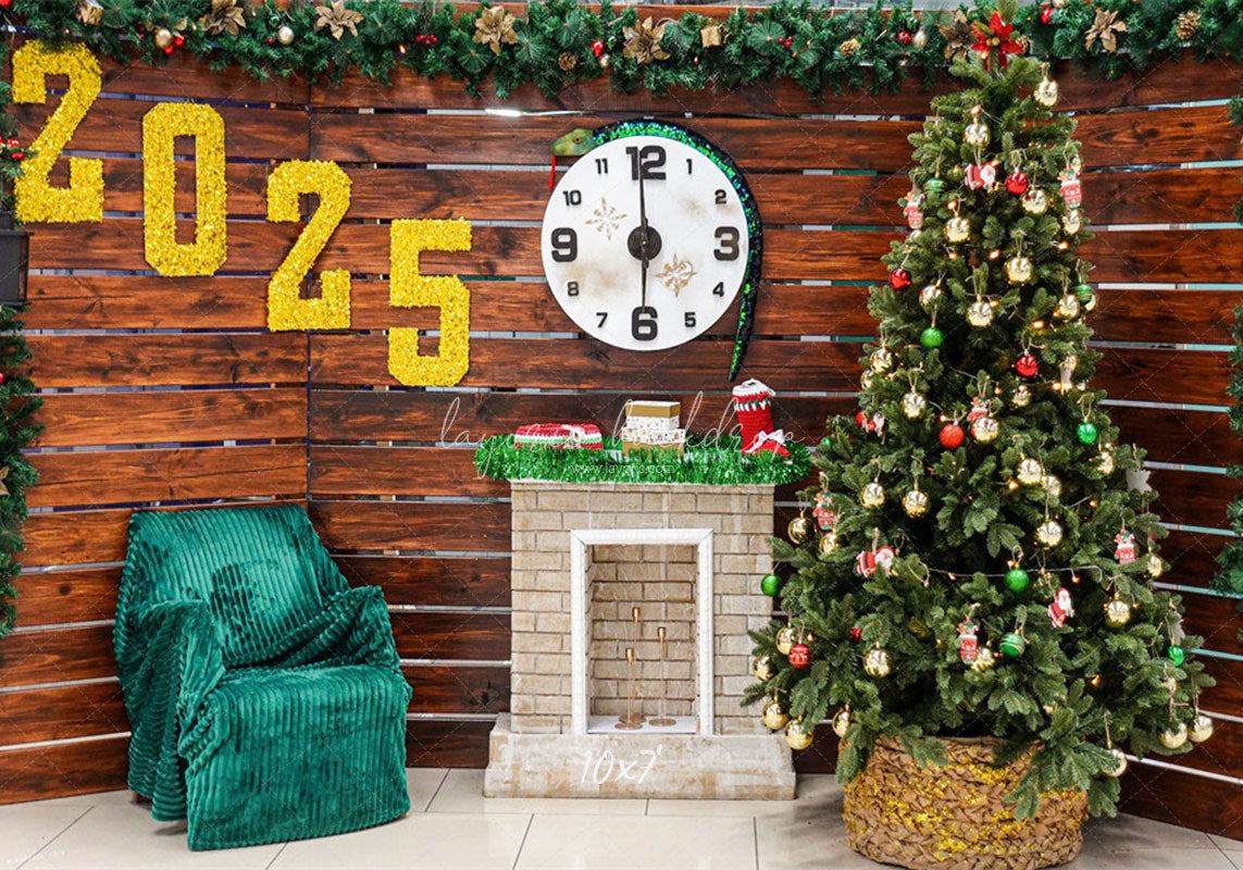 Wooden Christmas Tree 2025 New Year Backdrop - Layoris