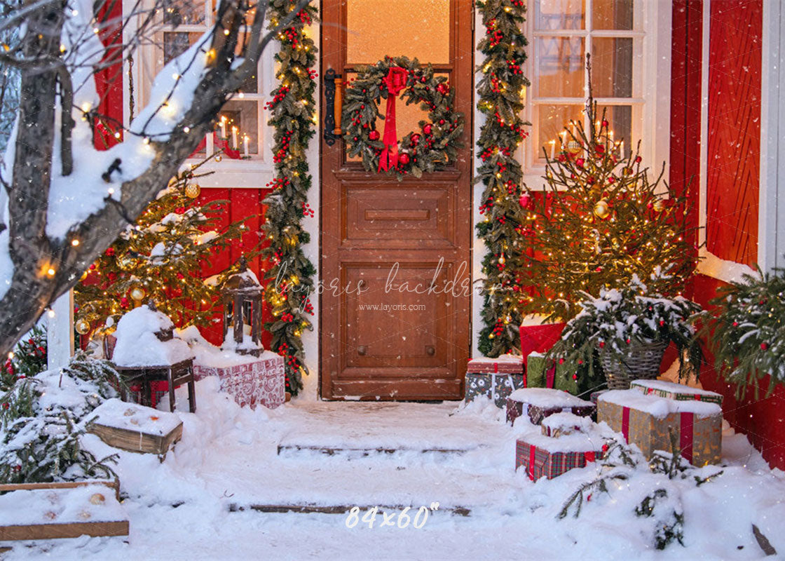 Red House Wooden Door Wreath Christmas Backdrop - Layoris