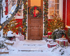 Red House Wooden Door Wreath Christmas Backdrop - Layoris