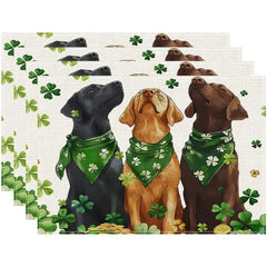 Layoris Dog Wearing A Clover Bib Placemat Set