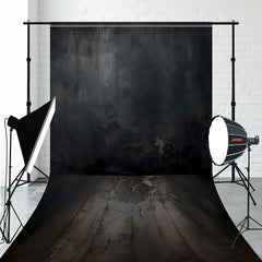Black Wall Wood Grain Floor Sweep Backdrop - Layoris
