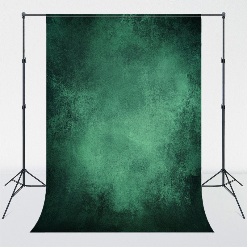 Black Surrounded By Green Old Master Backdrop - Layoris