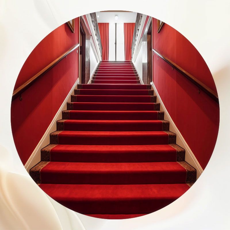 Red Carpet Stairs Indoor Circle Backdrop - Layoris